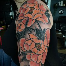 Flowers tattoo. Desenho de tatuagens projeto de Monique Peres - 28.12.2022