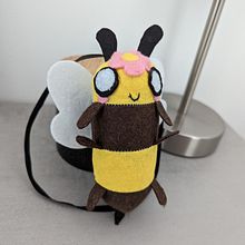 Mi proyecto del curso: Textile Toys: diseño y creación de personajes en tela. Character Design, To, Design, Sewing, and Textile Design project by Chela López - 12.28.2022