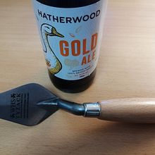 An evening at the pub. Film, Video, TV, Writing, Script, Narrative, Fiction Writing, and Creative Writing project by Petros F - 01.01.2023