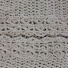 Mi proyecto del curso:  Top-down: prendas a crochet de una sola pieza. Fashion Design, Fiber Arts, DIY, Crochet, and Textile Design project by Celeste Florencia Yanina Llosa - 01.03.2023