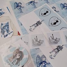 Artesanía ilustrada; libretas, pegatinas, cerámica, madera.... Un progetto di Design, Illustrazione tradizionale, Direzione artistica, Artigianato e Creatività di Nieves Ferragut - 03.01.2023