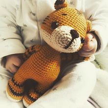 Mi proyecto del curso: Diseño de amigurumis: crea personajes de crochet. Arts, Crafts, Fiber Arts, Art To, s, Creating with Kids, Crochet, and Amigurumi project by Nagore Lecumberri - 01.03.2023