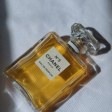 Mi proyecto del curso: Yiggdrassil (Creación y edición de contenido para Instagram Stories). Un proyecto de Redes Sociales, Fotografía con móviles, Marketing Digital, Fotografía digital, Mobile marketing, Instagram, Marketing de contenidos, Fotografía para Instagram, Marketing para Instagram, Fotografía Lifest y le de scars2468 - 05.01.2023