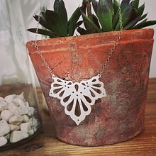 Mi proyecto del curso: Diseño y creación de joyas en latón desde cero. Projekt z dziedziny Projektowanie dodatków, Craft, Projektowanie biżuterii i DIY użytkownika Rocio López Egea - 07.01.2023