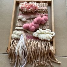 Mon projet du cours : Techniques de tissage manuel pour débutants. Un progetto di Artigianato, Interior Design, Fiber Art, Tessitura e Textile Design di Vale Coo - 07.01.2023