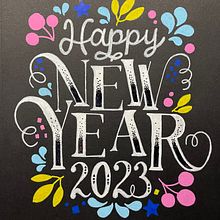 Frohes neues Jahr! Mein Kursprojekt: Einführung in Hand-Lettering für inspirierende Zitate Ein Projekt aus dem Bereich T, pografie, Kalligrafie, Lettering, T, pografisches Design, H und Lettering von rockontinyrebel - 07.01.2023