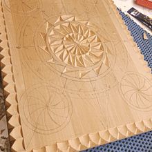 Il mio progetto del corso: Introduzione all'intaglio decorativo del legno a punta di coltello. Arts, Crafts, Interior Design, DIY, and Woodworking project by lombardo.m - 01.08.2023