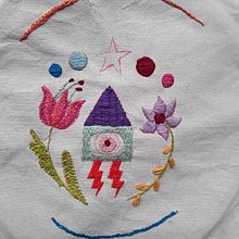 Mi proyecto del curso: Bordado contemporáneo con puntos tradicionales mexicanos . Arte și meșteșuguri, Arte din fibre, Design textil și Broderie de Sarah Boldú Izard - 01.08.2023