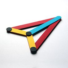 Empower. Design, Graphic Design, Br, ing, Identit, and Paper Craft project by Beatriz Costo - 01.11.2023