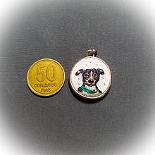 Mi proyecto del curso: Bordado en miniatura: crea joyas textiles. Un progetto di Design di gioielli, Ricamo e Textile Design di Ruth Noemi Apaza - 05.11.2022