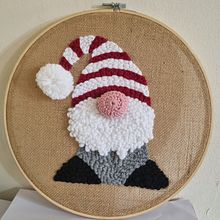 Mi proyecto del curso: Punch needle y crochet: crea personajes únicos. Artesanato, Design de brinquedos, Bordado, Tecido, DIY, Crochê, Punch needle, e Design têxtil projeto de Barbara Rios Kramm - 13.01.2023