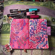 Illustration motifs floraux - Cours de Polina Oshu. Traditional illustration, Drawing, Floral, Plant Design, and Pattern Design project by Clayré De Boffen - 11.01.2022