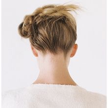 Oda a la tristeza for Two Managament Barcelona (2021). Un projet de Direction artistique , et Photographie de mode de Clara Serrano - 24.01.2023