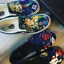 Custom Painted Shoes. Un proyecto de Diseño e Ilustración tradicional de Erin A - 20.04.2019