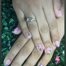 My project for course: Introduction to Nail Art. Design, Traditional illustration, Painting, Pattern Design, and Decorative Painting project by Jennifer Garcia - 01.21.2023