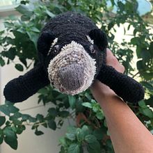 Amigurumi: Oso de anteojos (Tremarctos ornatus). Un progetto di Artigianato, Design di giocattoli, Fiber Art, Uncinetto, Amigurumi e Textile Design di Carolina Salazar Rincón - 31.01.2023