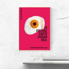 Cartel. Graphic Design project by llo - 02.05.2023
