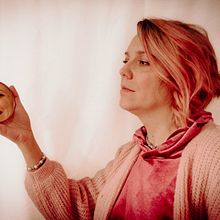 Il mio progetto del corso: Fotografia intimista: crea immagini autentiche e suggestive. Un progetto di Fotografia, Fotografia di ritratto, Fotografia artistica e Autoritratto fotografico di Giosiana Giuliani - 07.02.2023