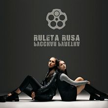 Ruleta Rusa - GRAPHIC DESIGN. Un projet de Photographie, Postproduction photographique, Retouche photographique, Photographie de portrait, Photographie de studio, Éclairage photographique, Photographie artistique, Photographie publicitaire, Photographie pour Instagram, Design , Design graphique , et Conception d'affiches de Alicia Morales Morillas - 20.02.2022