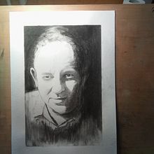 Ritratto a carboncino esercizio terza unità corso "ritratti con atmosfera". Traditional illustration project by Riccardo Granata - 02.07.2023