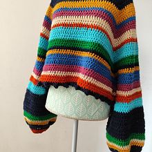 Mi proyecto del curso:  Top-down: prendas a crochet de una sola pieza. Een project van  Modeontwerp, Textiel, DIY, Haken y Textielontwerp van carobahamondescontreras - 10.01.2023