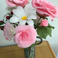 My project for course: Realistic Paper Flower Design. Un projet de Papercraft, Décoration , et DIY de Janet Whitmore - 13.02.2023