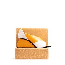 Architecture Footwear Collection. Un progetto di Design di scarpe di Lu Pan - 14.02.2023