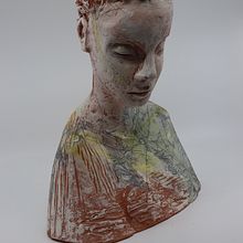 My project for course: Introduction to Clay Figurative Sculpture. Un progetto di Belle arti, Scultura e Ceramica di Lauri Daughtry - 19.02.2023