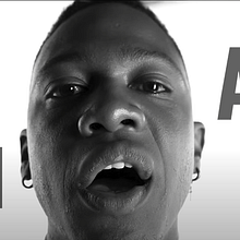 Mc Edu - Loco É Poco. Un projet de Édition vidéo de Leonardo Medeiros Dos Santos - 29.04.2021