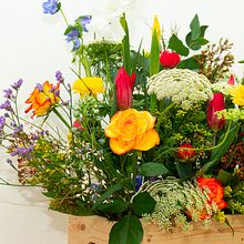 My project for course: Floral Decoration: Joyful and Colorful Compositions. Interior Design, L, scape Architecture, Decoration, DIY, Floral, and Plant Design project by Or Osnat - 02.20.2023