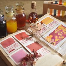Nuestro proyecto del curso: Creación de acuarelas líquidas y tintas botánicas. Un projet de Artisanat, Beaux Arts, Peinture, Aquarelle, DIY , et Théorie des couleurs de Gina y Miguel (Tortolita Inventiva) - 20.06.2022