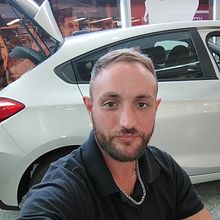 Presentación vehículo . Un projet de Publicité de Cristian Marzetti - 22.02.2023