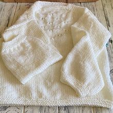 Mi proyecto del curso: Introducción al punto con agujas circulares. Un progetto di Design di accessori, Fiber Art, Maglia e Textile Design di myriam toledo - 22.02.2023