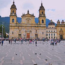 Proyecto Personal - Recorrido por el Centro de Bogotá Ein Projekt aus dem Bereich Smartphonefotografie und Fotografie für Instagram von Jesus Romero Tuta - 24.02.2023