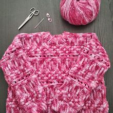 Il mio progetto del corso: Vestiti a uncinetto ricchi di colore e texture. Fashion Design, Fiber Arts, Crochet, and Textile Design project by clarins80 - 02.25.2023