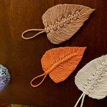 Il mio progetto del corso: Creazione di opere decorative con foglie in macramè. DIY, and Macramé project by Elisa Barbaglio - 02.26.2023