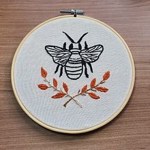 Bordados feitos até agora por mim #monarchbutterflyDomestika. Un projet de Broderie de Ana Clara Barbosa Camelo - 27.02.2023