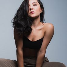 Final project: Octabox 120cm with grid and Godox AD600 Pro. Photograph, Portrait Photograph, Photographic Lighting, Studio Photograph, and Digital Photograph project by Eduardo Angarita Muñoz - 02.28.2023
