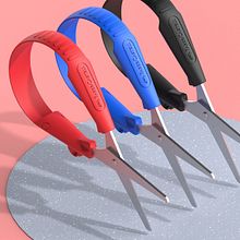 Faber Castell Universal Kids' Scissor. Design, Design de produtos, e Design industrial projeto de Valkiria Inteligência Criativa - 28.02.2023