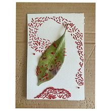 My project for course: Experimental Embroidery Techniques on Paper. Un progetto di Belle arti, Collage, Ricamo e Textile Design di Ивана Вујновић - 05.03.2023