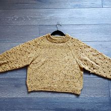 My project for course: Top-Down Knitwear: Create a Raglan Sleeve Sweater. DIY, Knitting, and Textile Design project by lyubov_bitkovska - 03.05.2023