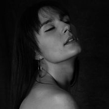 self awareness Ein Projekt aus dem Bereich Fotografie, Porträtfotografie und Beleuchtung für Fotografie von Francesca Pisoni - 06.03.2023