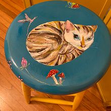 Mi proyecto del curso: Decoración de muebles pintura acrílica por Maria Belén Curiuni . Projekt z dziedziny DIY, Obróbka drewna, Malarstwo dekorac, jne, Renowacja, upc i cling mebli użytkownika mabelen00 - 07.03.2023