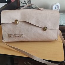 Mi proyecto del curso: Creación de bolsos de cuero artesanales para principiantes. Un progetto di Design, Design di accessori, Artigianato e Cucito di Vicencio Gómez - 09.03.2023