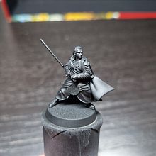 Painting "Elrond in Dol Guldur". Een project van Craft, Beeldhouwwerk, Decoratief schilderen y  Beeldende kunst van Lukas - 12.03.2023