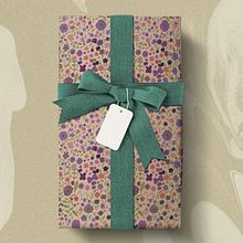 Mi proyecto del curso: Estampados florales en acuarela con colores vibrantes. Un proyecto de Ilustración tradicional, Pattern Design, Pintura a la acuarela e Ilustración botánica de anapatricia ilustra - 13.03.2023