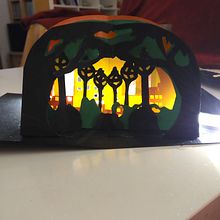 Il mio progetto del corso: London by night Fondamenti del libro pop-up: storytelling con carta e luce Ein Projekt aus dem Bereich Handwerk, Kartonmodellbau, Storytelling, DIY und Erzählung von Daniela Giovannetti - 16.03.2023