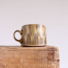 Slabbuilt Cylinder Mug with Texture. Arts, Crafts, and Ceramics project by Sarah Pike - 03.19.2023