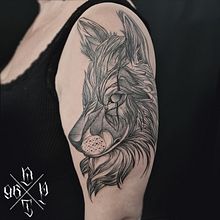 Mój tatuaż i projekt z kursu: Projektowanie i ilustrowanie tatuaży cyfrowych za pomocą programu Procreate. Un progetto di Illustrazione tradizionale, Graphic design, Illustrazione digitale, Design di tatuaggi e Disegno digitale di Damian Parzyszek - 20.03.2023