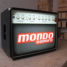 CAJA DE LUZ MONDO SONORO. Design, Music, Photograph, Br, ing, Identit, Arts, Crafts, Furniture Design, Making, Lighting Design, Product Design, and Graphic Design project by Nora Blanco Hernández - 03.21.2023